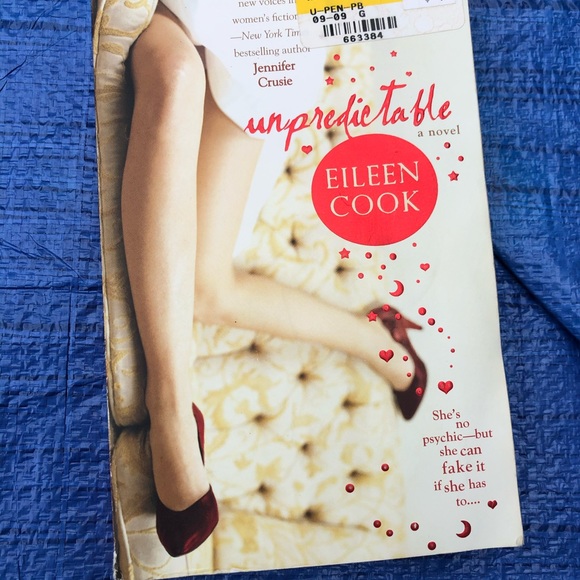 Books - Picture 11 of 16